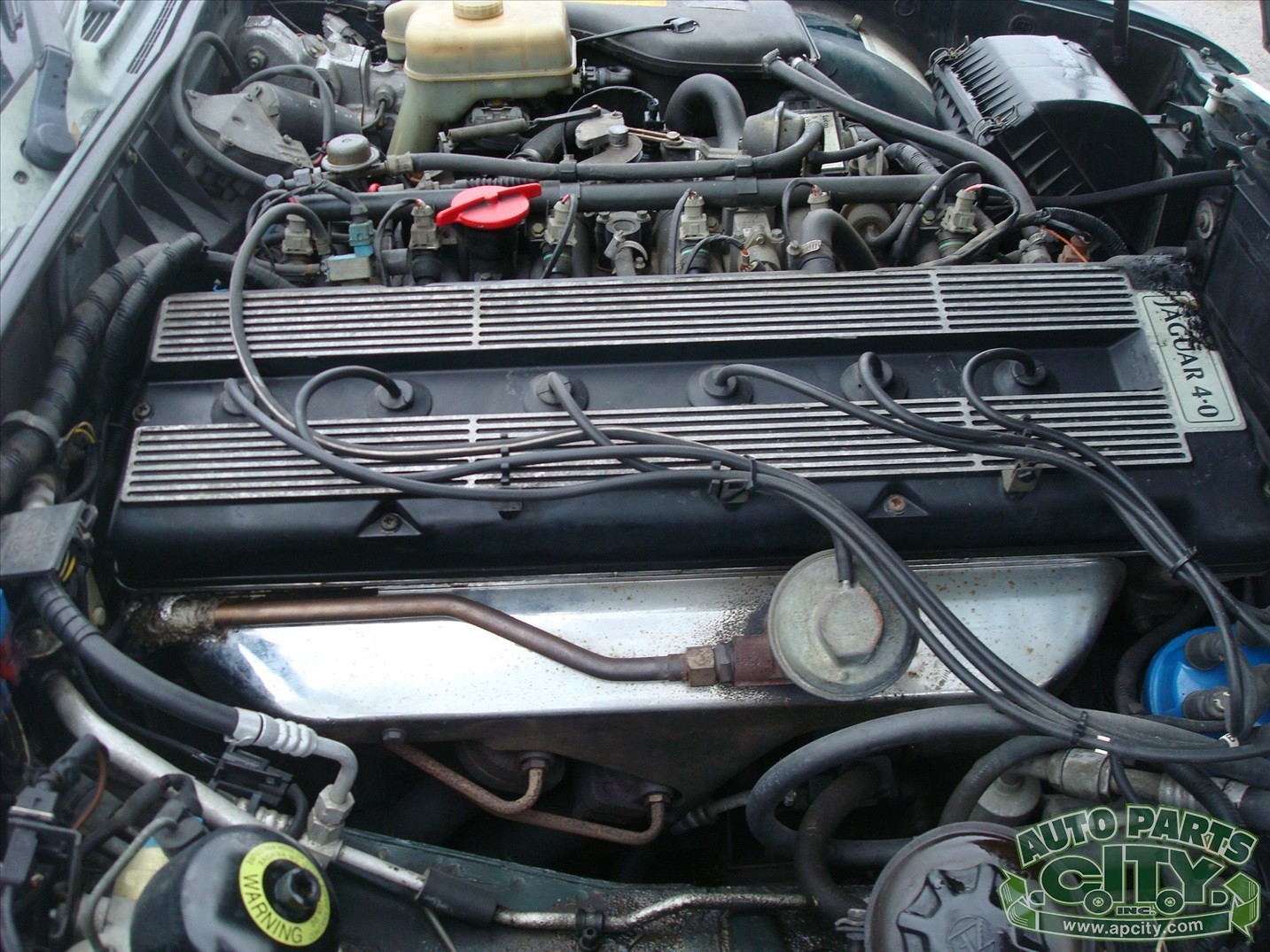 Jaguar-XJ6-1993-Sedan-11