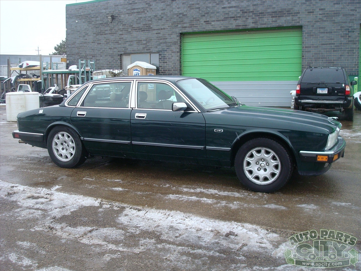 Jaguar-XJ6-1993-Sedan-17
