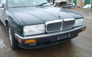 Jaguar-XJ6-1993-Sedan-4