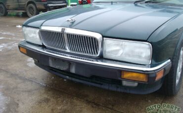 Jaguar-XJ6-1993-Sedan-6
