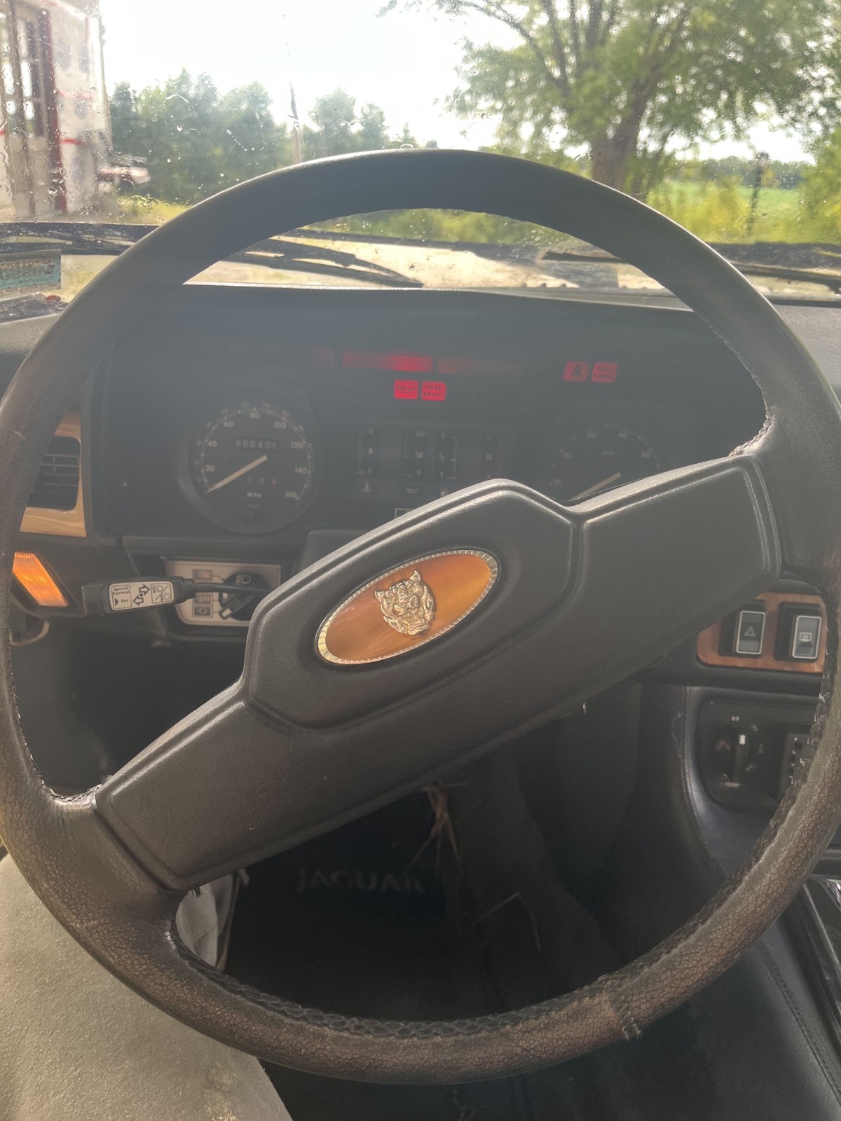 Jaguar-XJS-1984-Coupe-2