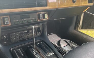 Jaguar-XJS-1984-Coupe-3