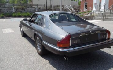 Jaguar-XJS-1989