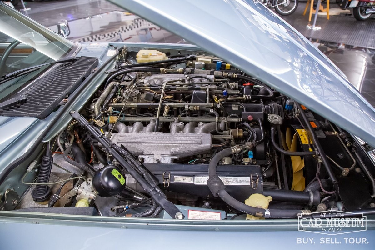 Jaguar-XJS-1990-Convertible-17