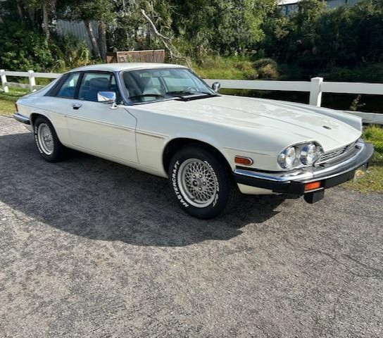 Jaguar-XJS-1990-Coupe-5