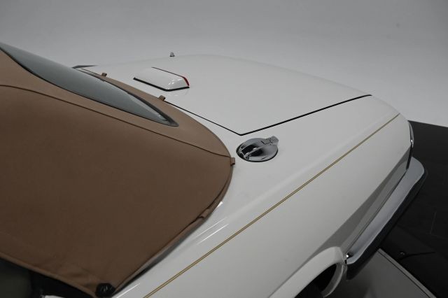 Jaguar-XJS-1993-Convertible-15