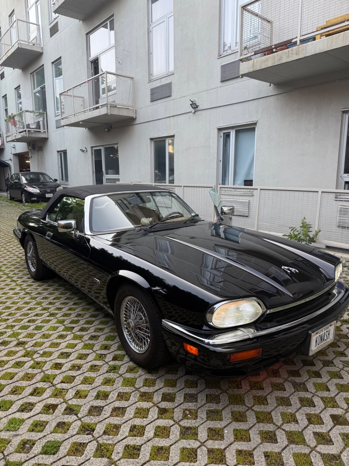 Jaguar-XJS-1994-Convertible-4