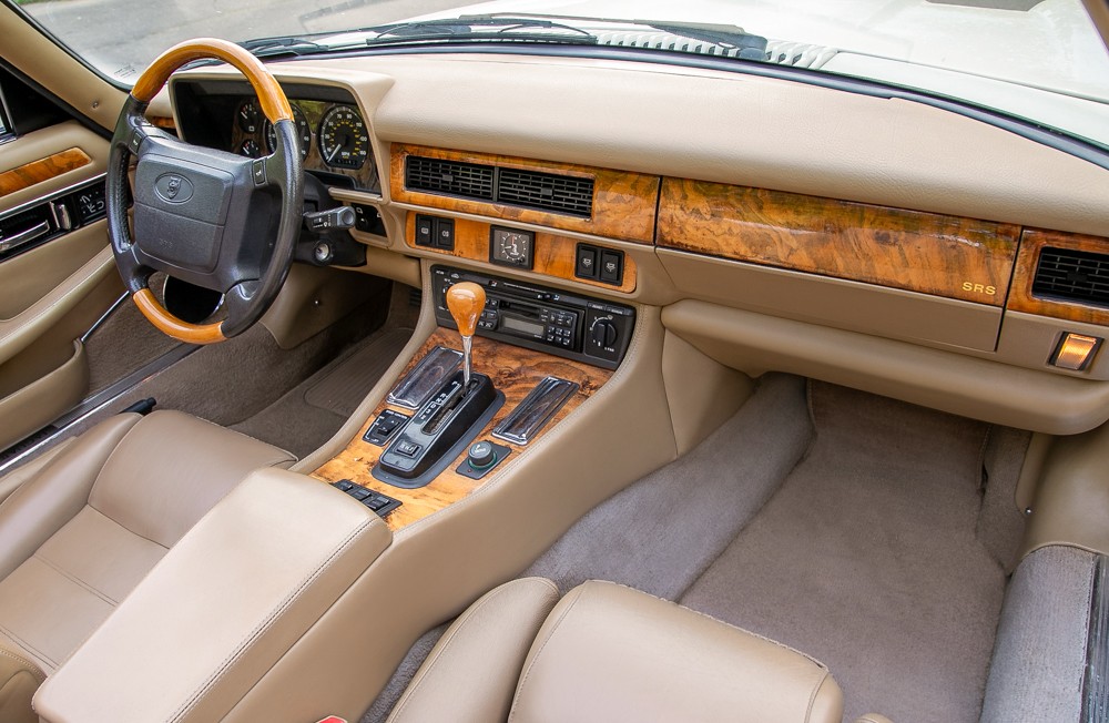 Jaguar-XJS-1995-Convertible-15