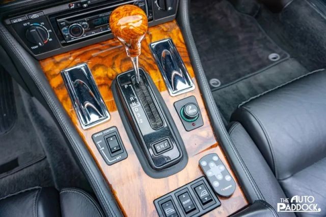 Jaguar-XJS-1995-Convertible-17