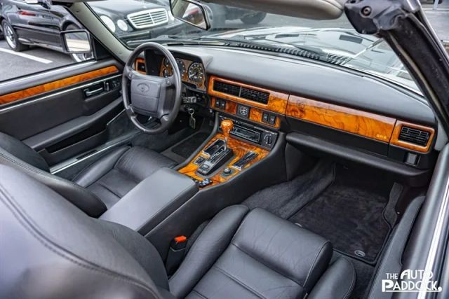 Jaguar-XJS-1995-Convertible-21
