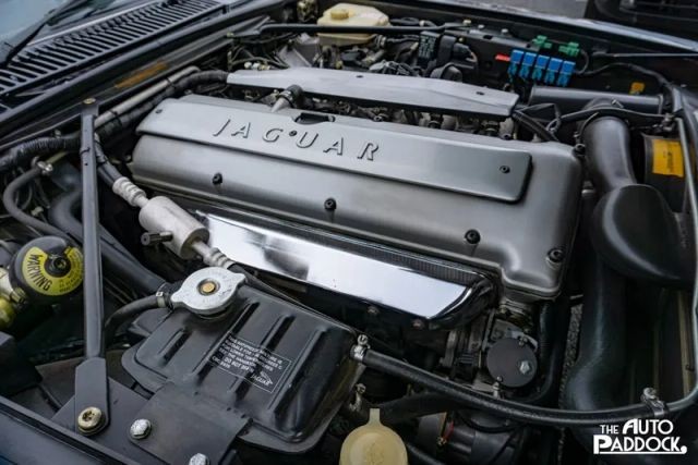 Jaguar-XJS-1995-Convertible-28