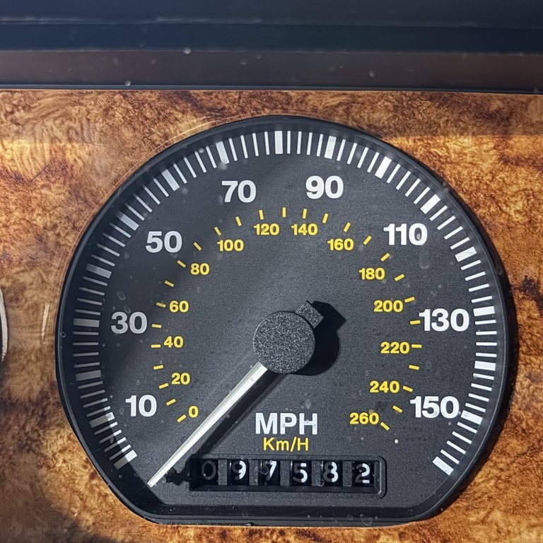 Jaguar-XJS-1995-Coupe-12