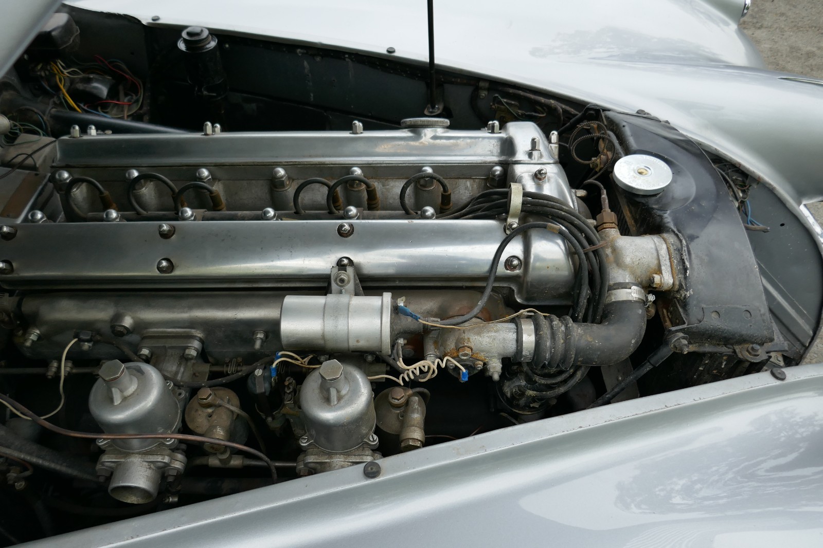 Jaguar-XK-1952-Coupe-25