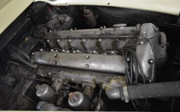 Jaguar-XK-1957-Convertible-8