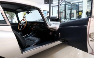 Jaguar-XKE-1969-Classic-Car-28