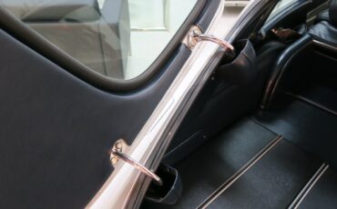 Jaguar-XKE-1969-Classic-Car-36