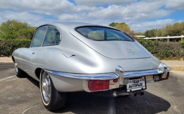 Jaguar-XKE-1969-Classic-Car-6