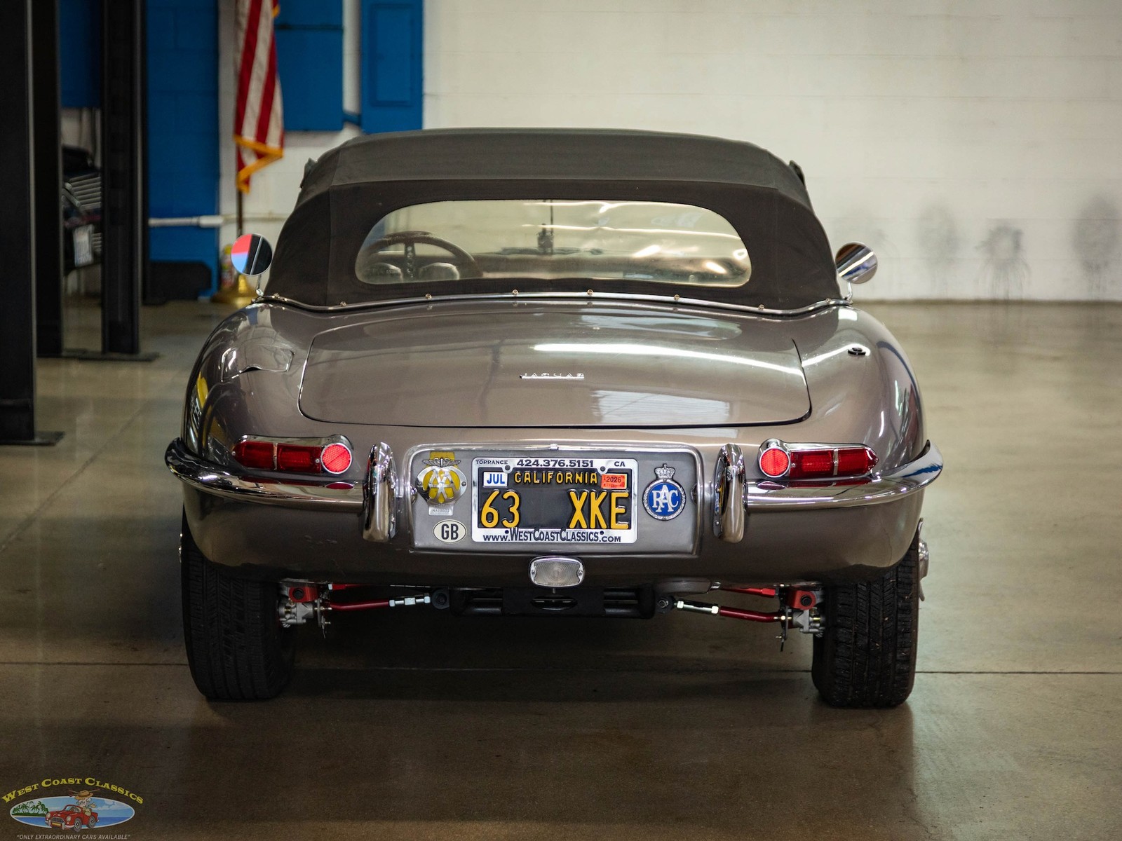 Jaguar-XKE-E-Type-Series-I-ELECTRIC-Roadster-1963-2-Door-Convertible-17