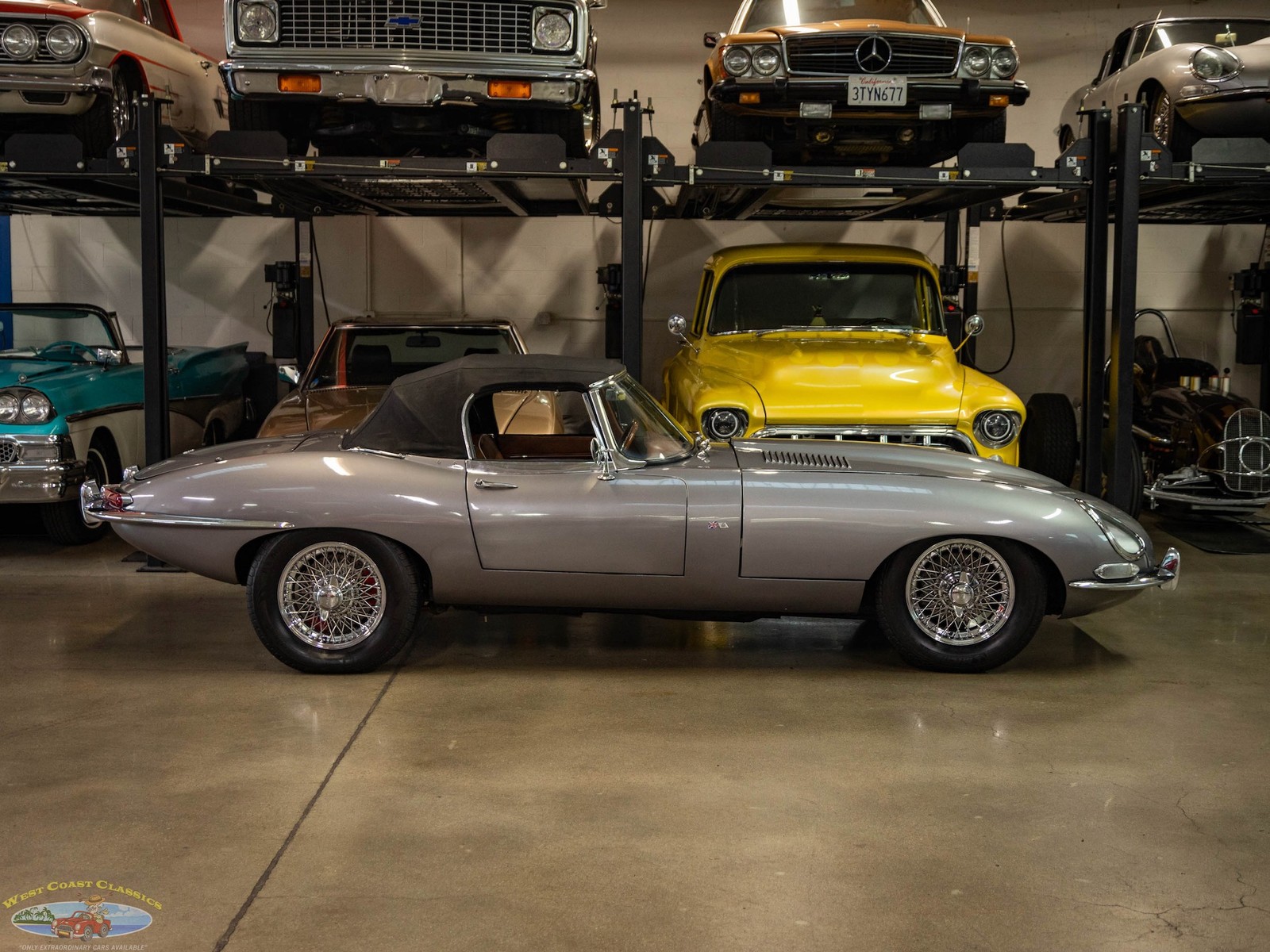 Jaguar-XKE-E-Type-Series-I-ELECTRIC-Roadster-1963-2-Door-Convertible-2