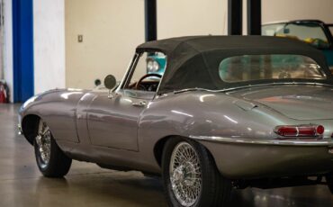 Jaguar-XKE-E-Type-Series-I-ELECTRIC-Roadster-1963-2-Door-Convertible-22