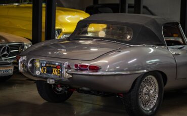 Jaguar-XKE-E-Type-Series-I-ELECTRIC-Roadster-1963-2-Door-Convertible-25