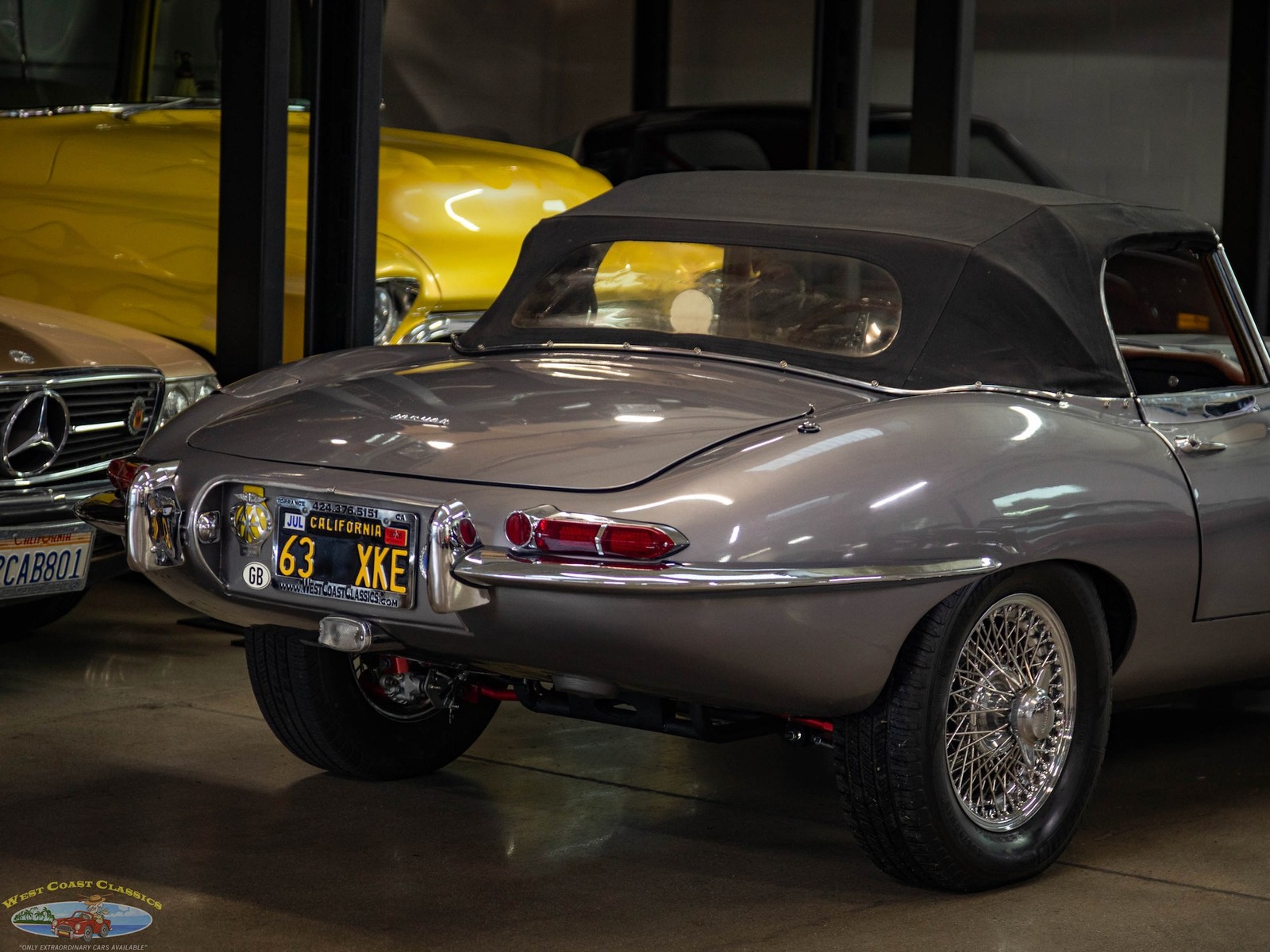 Jaguar-XKE-E-Type-Series-I-ELECTRIC-Roadster-1963-2-Door-Convertible-25