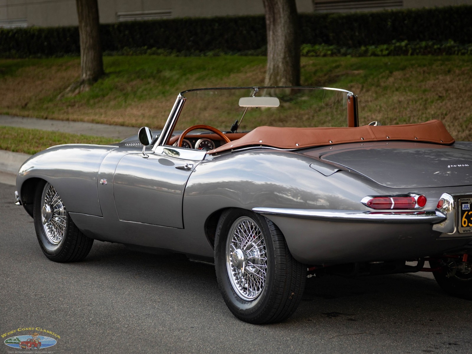 Jaguar-XKE-E-Type-Series-I-ELECTRIC-Roadster-1963-2-Door-Convertible-38