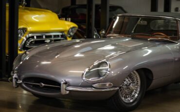 Jaguar-XKE-E-Type-Series-I-ELECTRIC-Roadster-1963-2-Door-Convertible-8