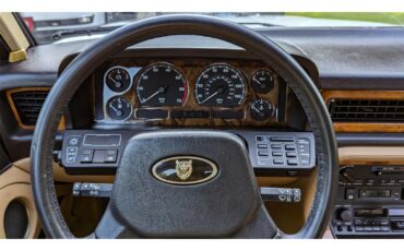 Jaguar-Xj6-1991-White-Tan-12