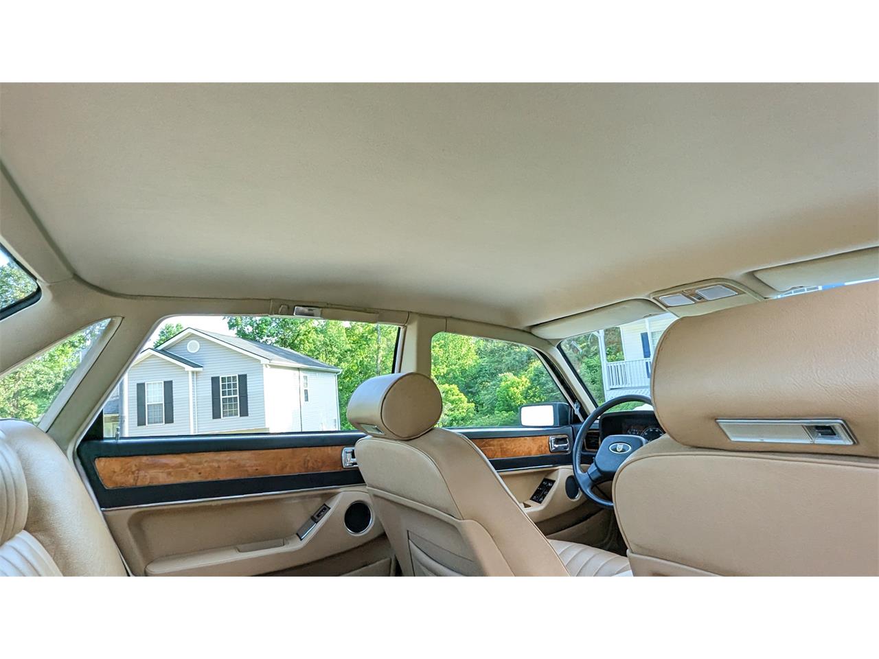 Jaguar-Xj6-1991-White-Tan-15