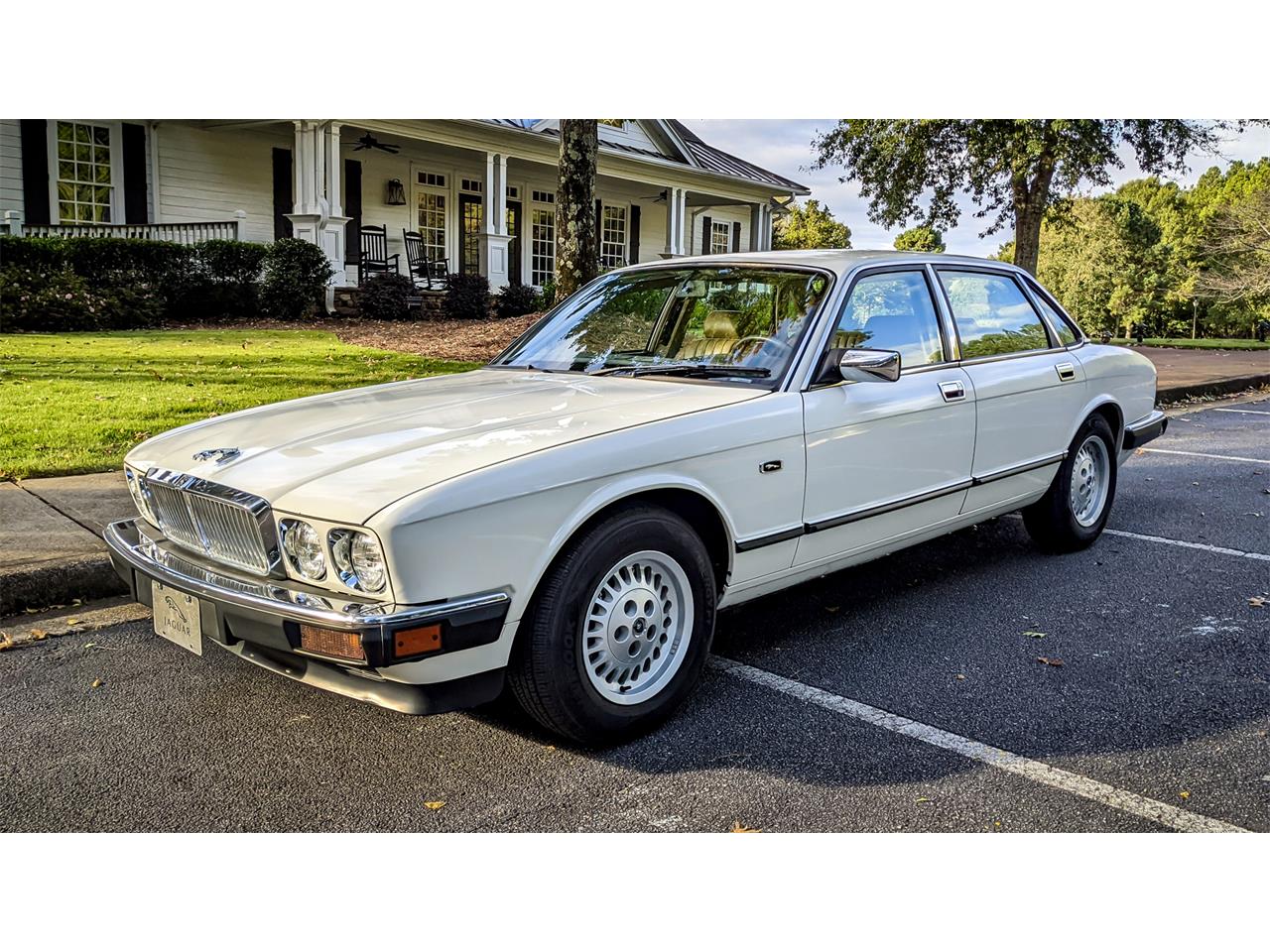 Jaguar-Xj6-1991-White-Tan-5