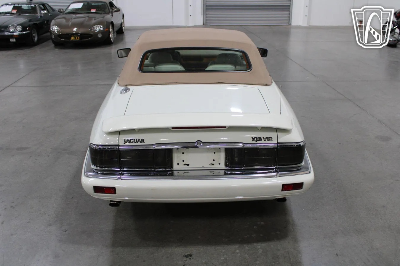 Jaguar-Xjs-1995-White-Tan