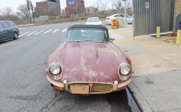 Jaguar-Xke-1972-Burgundy-Black