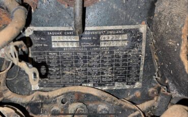 Jaguar-daimler-3.8-sovereign-1965-2