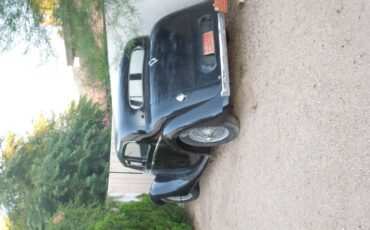 Jaguar-mk-4-1947-black-2