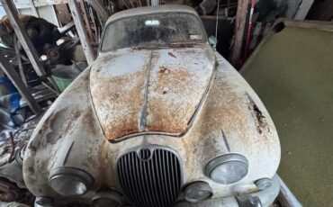 Jaguar-mkii-1961-white