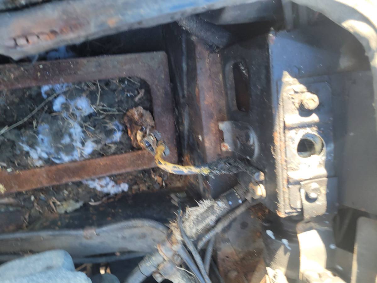 Jaguar-mkx420-1966-blue-13