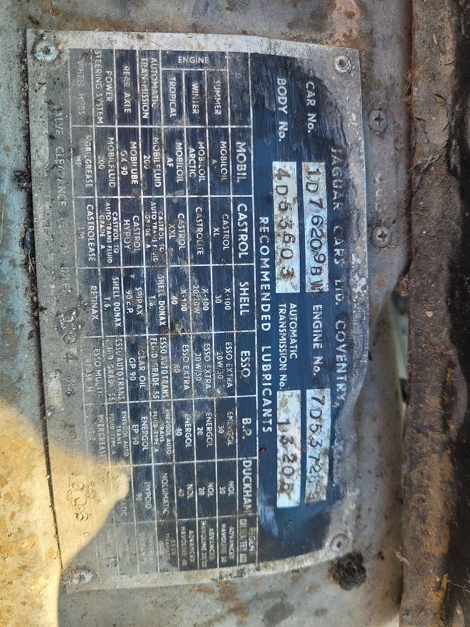 Jaguar-mkx420-1966-blue-19