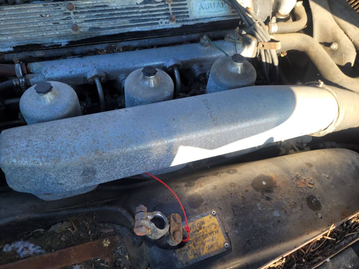 Jaguar-mkx420-1966-blue-21