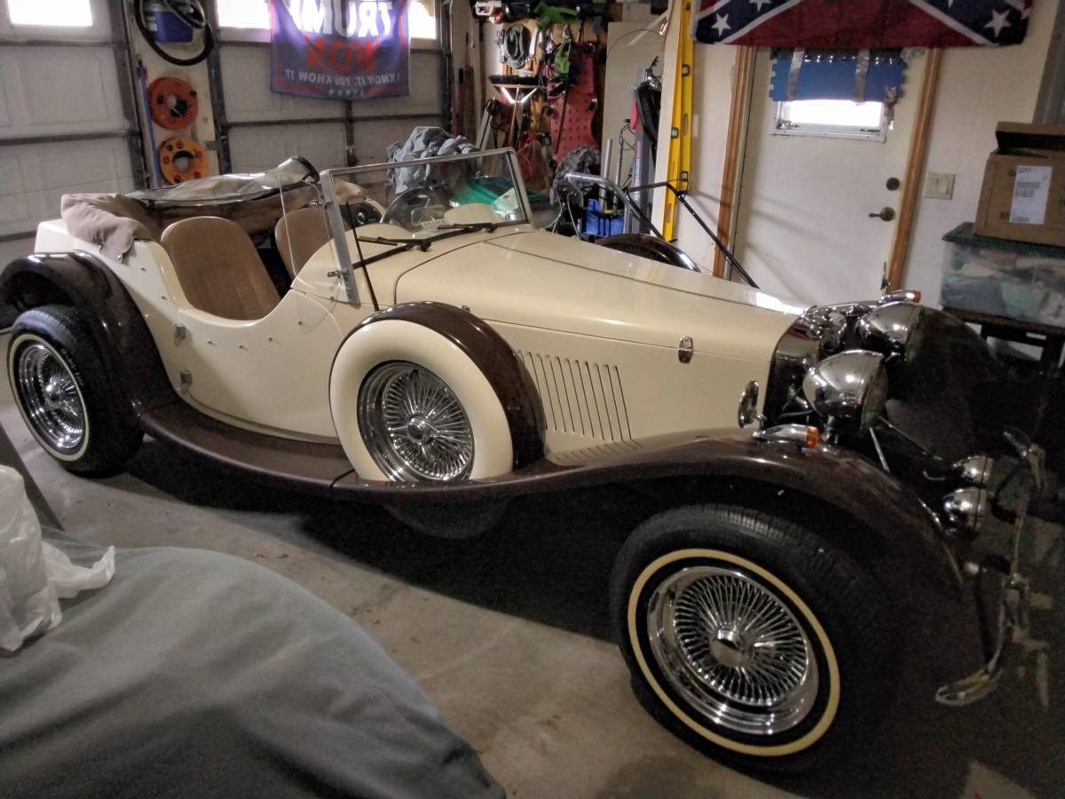 Jaguar-replica-1937-white-10