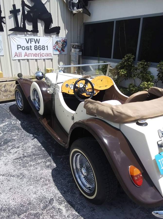 Jaguar-replica-1937-white-3