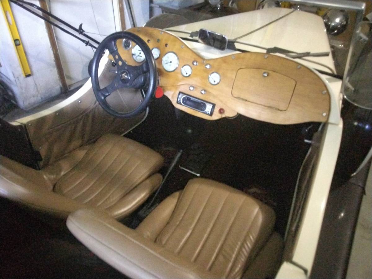 Jaguar-replica-1937-white-9