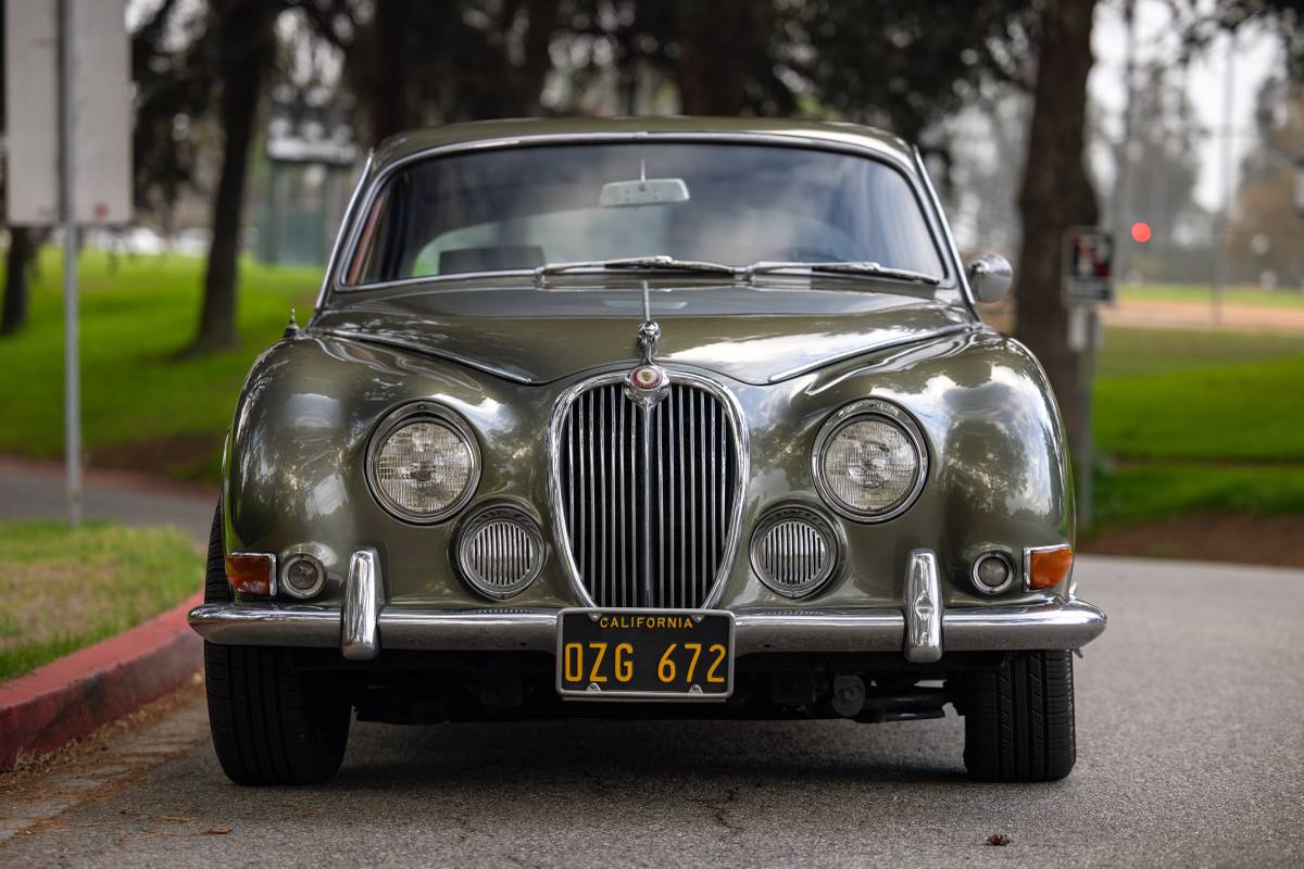 Jaguar-s-type-1965-24