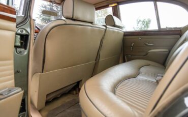 Jaguar-s-type-1965-27