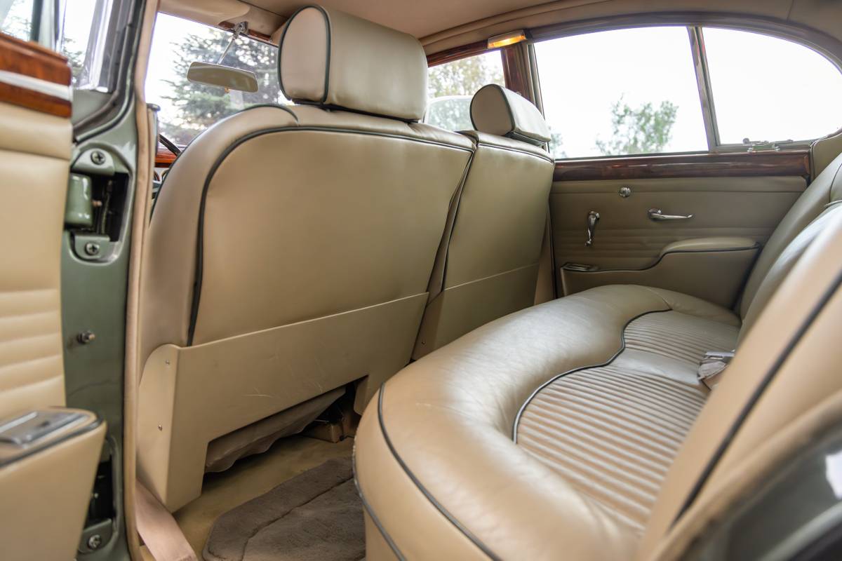 Jaguar-s-type-1965-27