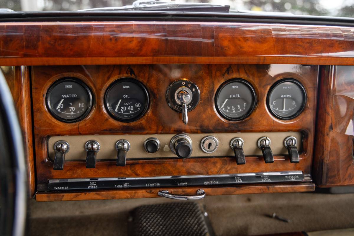 Jaguar-s-type-1965-37