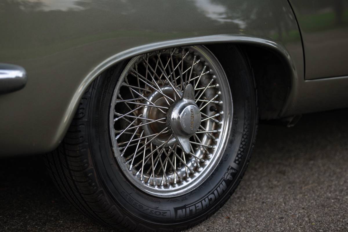 Jaguar-s-type-1965-9