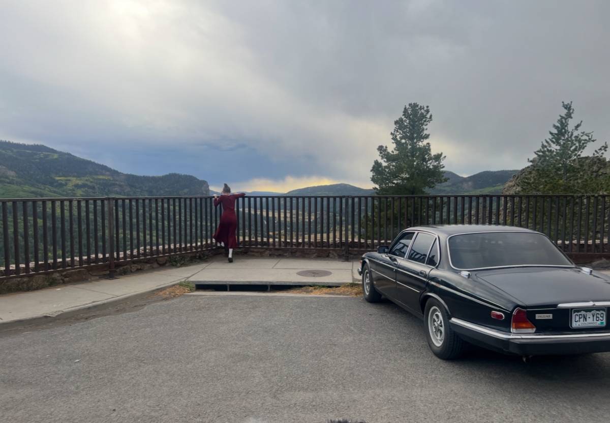 Jaguar-xj-1986-black-3