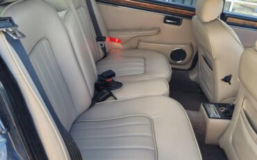 Jaguar-xj-1986-black-7