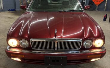 Jaguar-xj-series-sedan-1996-custom-1